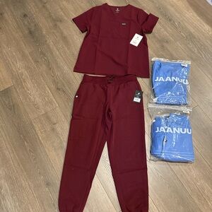 Jaanuu Burgundy Scrub Set